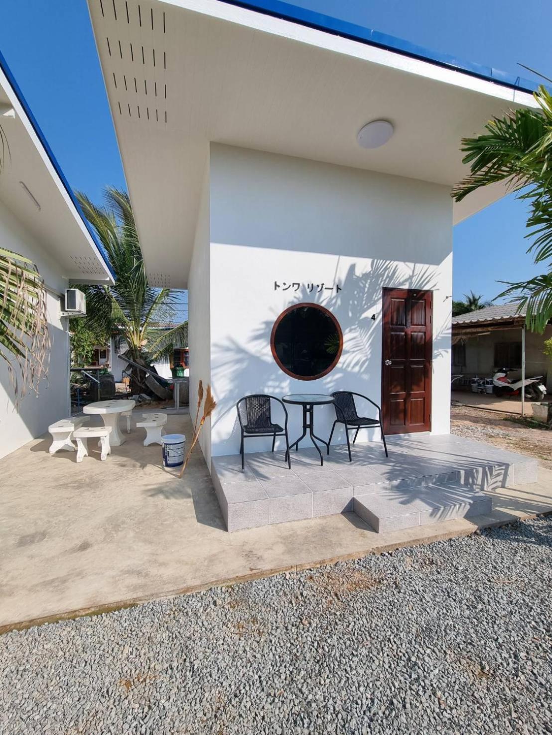ต้นหว้ารีสอร์ท Chao Lao Beach Exterior photo